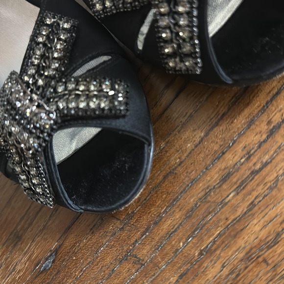 Stuart Weitzman heels - Picture 5 of 7